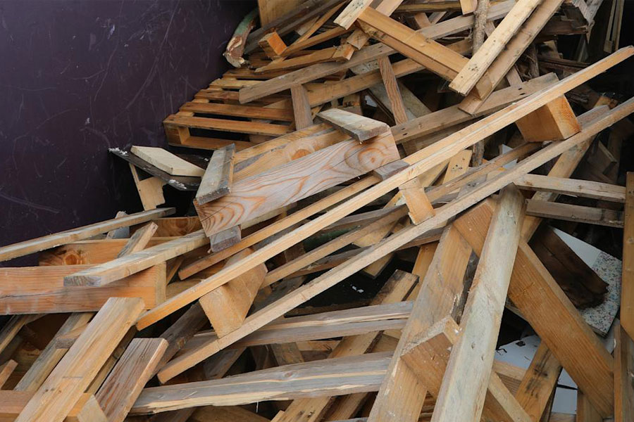 kırık ahşap palet adana